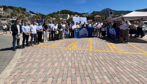 Port de Sóller recupera la Bandera Blava